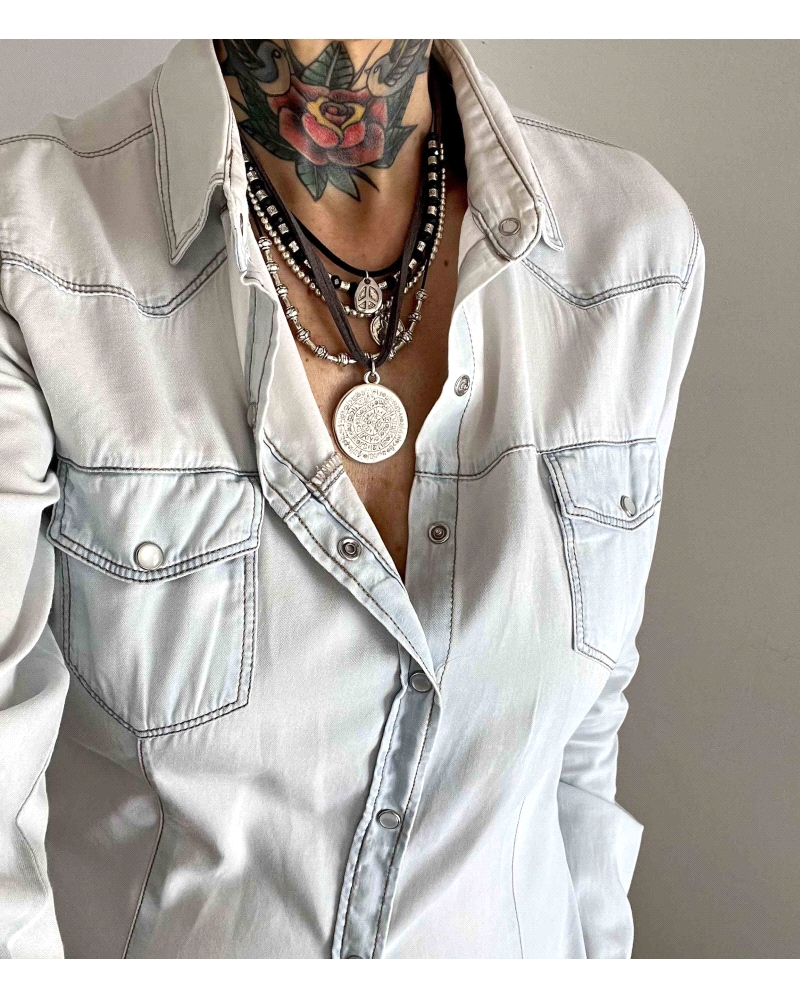 LATON COLLAR