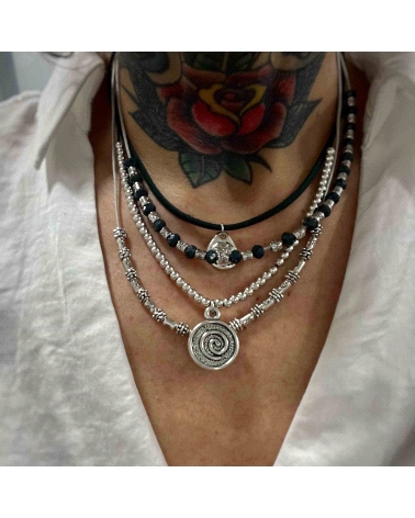 LATON COLLAR